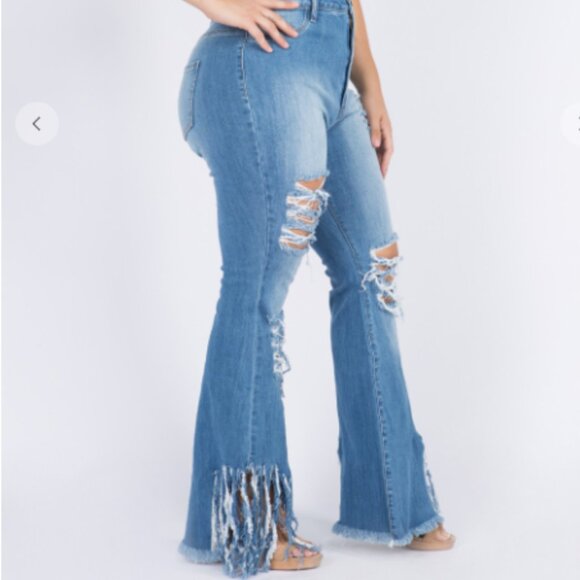 Denim Mid Rise Flare Women Jeans Plus Size Jeans 2x -3x ( NWT) - Picture 5 of 7